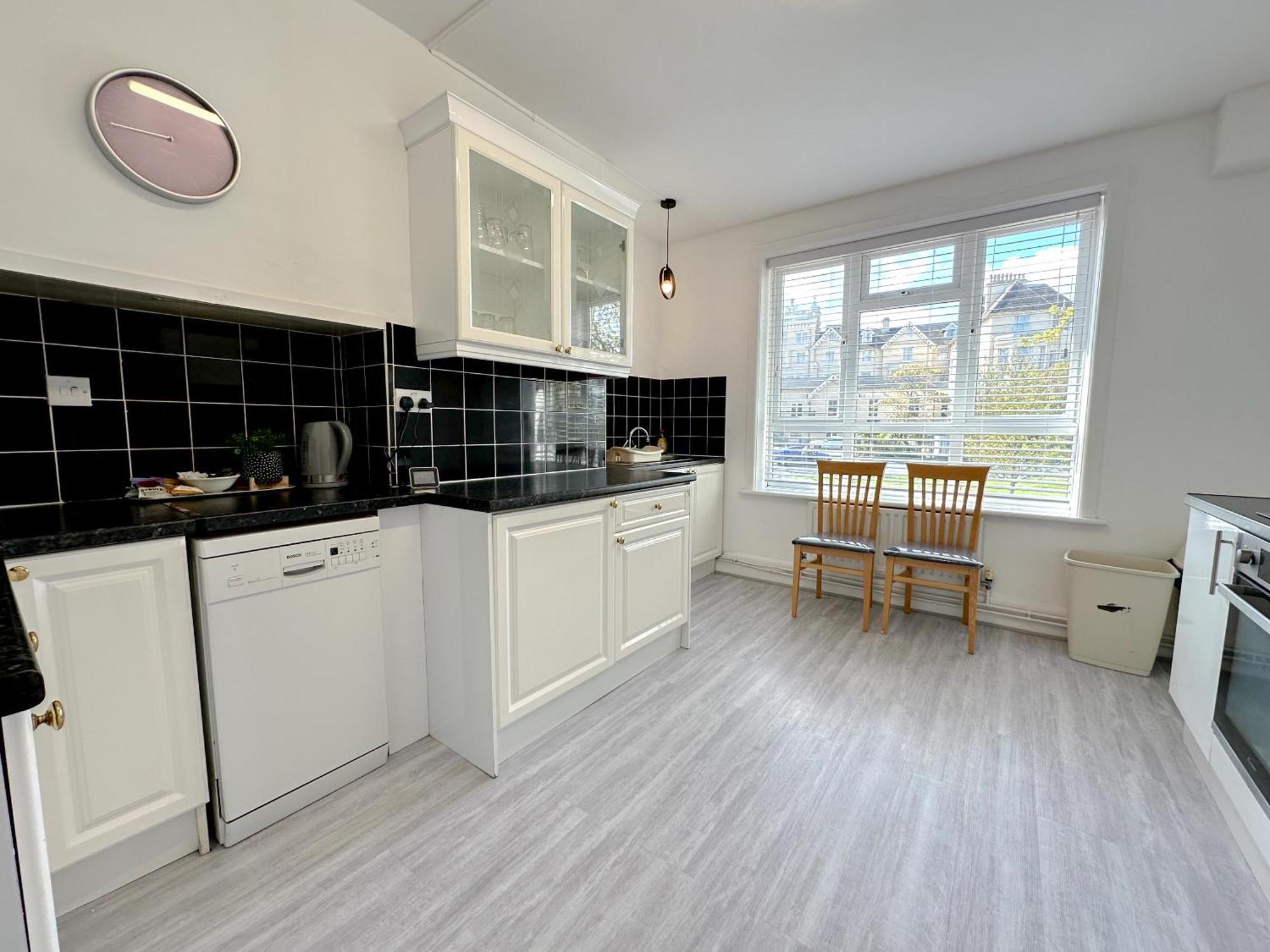 Bournemouth 3 Bedroom - Parking Exterior foto